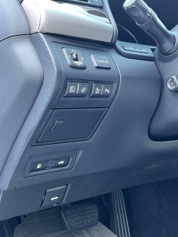 2017 Lexus LS 460
