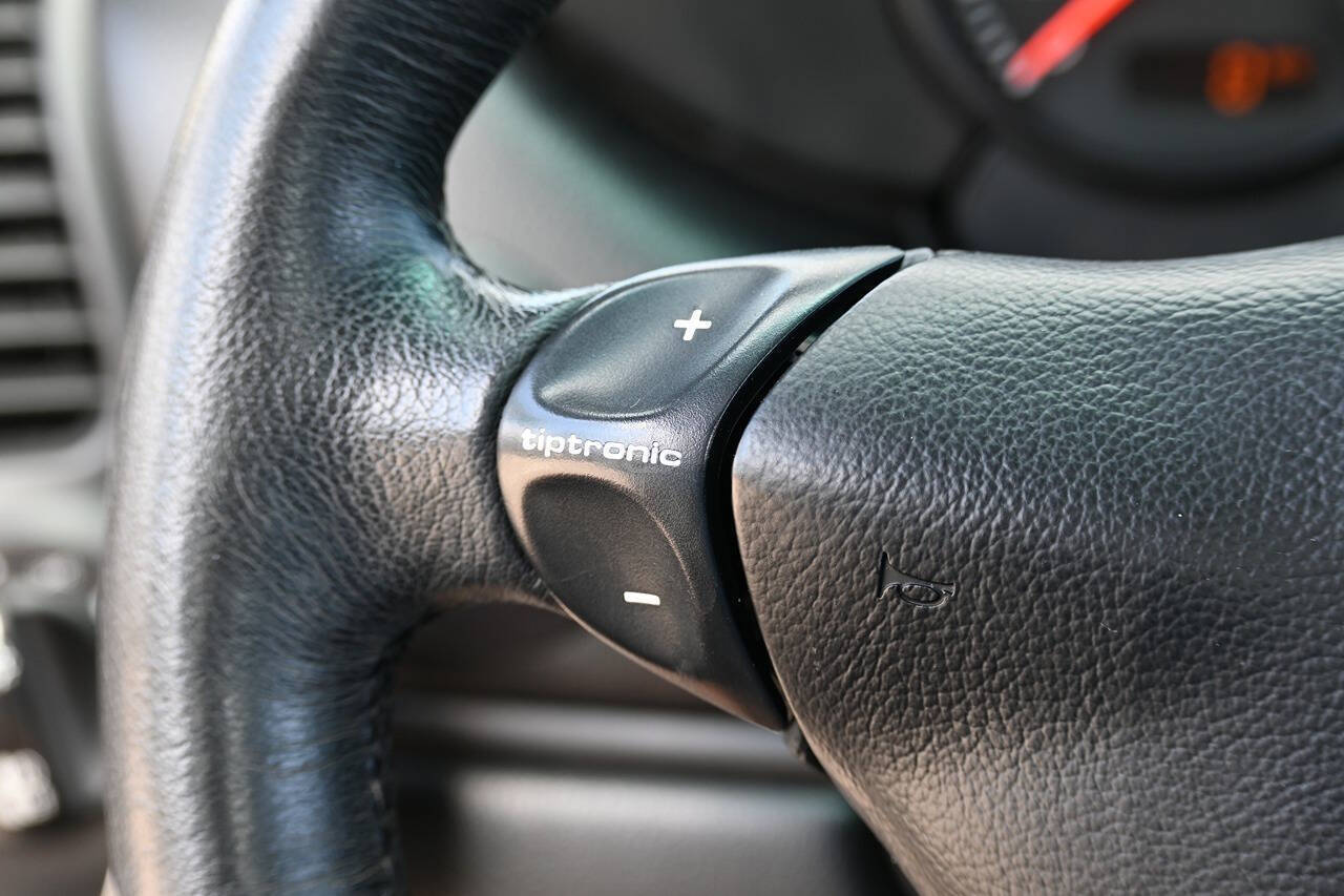 2002 Porsche Boxster 58