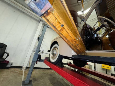 1941 Ford Super Deluxe