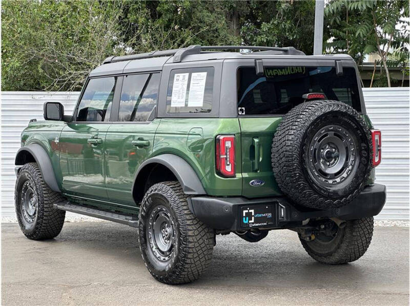 2024 Ford Bronco Outer Banks