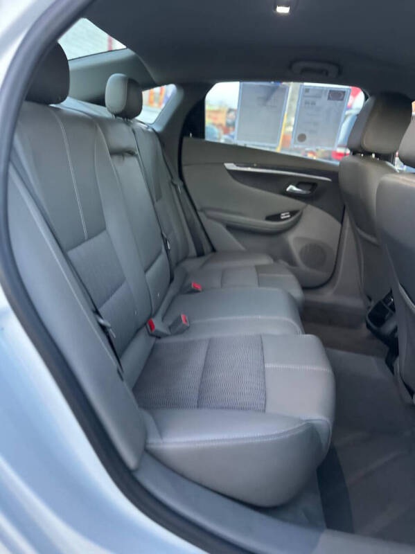 2017 Chevrolet Impala LT