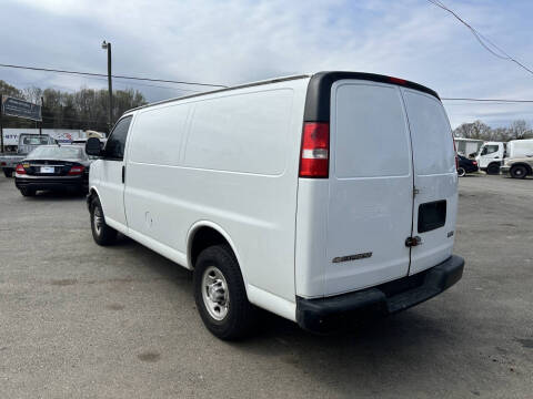 2017 Chevrolet Express 2500