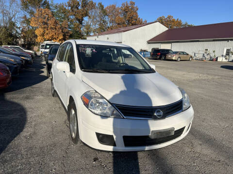 2011 Nissan Versa 1.8 S