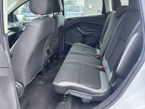 2014 Ford Escape S