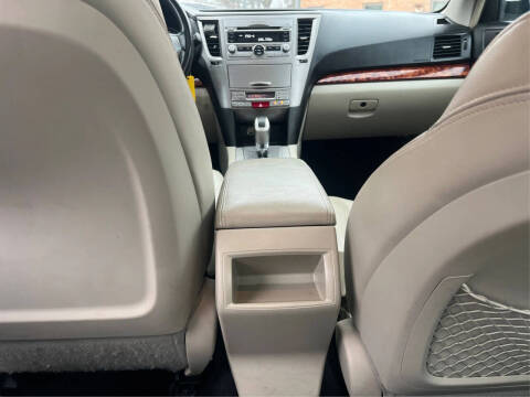 2011 Subaru Legacy 2.5i Limited