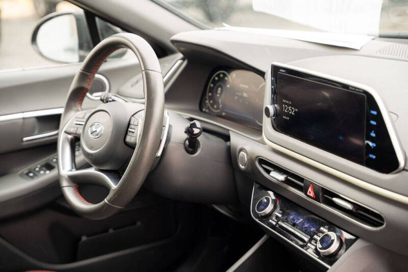 2022 Hyundai Sonata SEL Plus