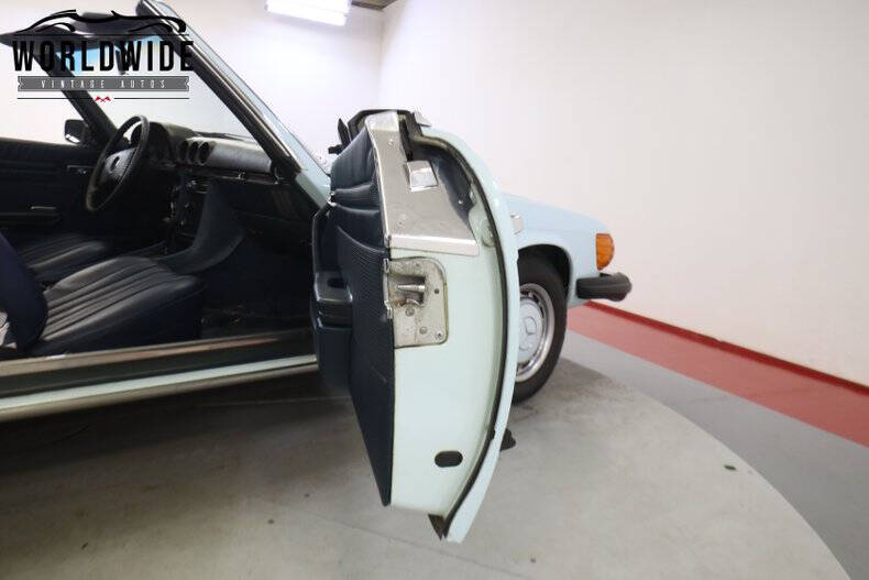 1975 Mercedes-Benz 450-Class