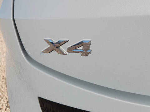 2023 BMW X4 xDrive30i