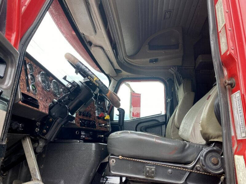 2001 International 9200I