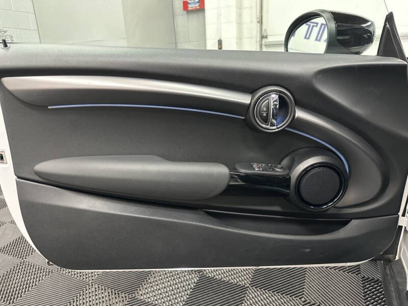 2023 MINI Hardtop 2 Door Cooper