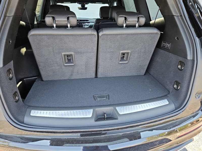 2025 Cadillac XT6 Sport