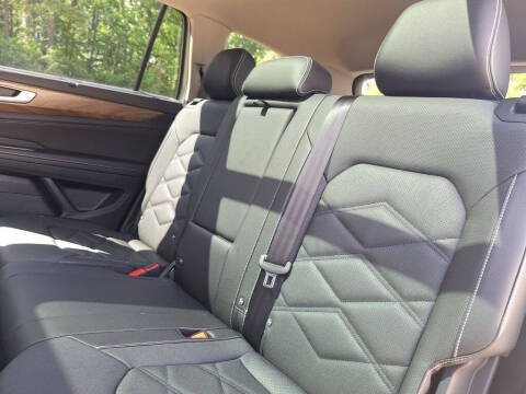 2025 Volkswagen Atlas SE