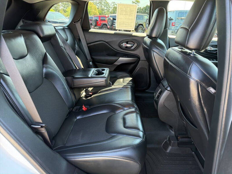 2021 Jeep Cherokee Latitude Plus