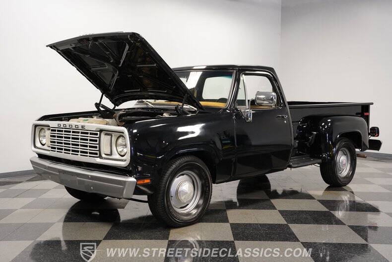 1977 Dodge D100 Pickup