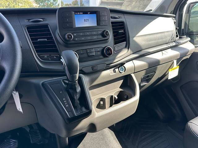 2025 Ford Transit