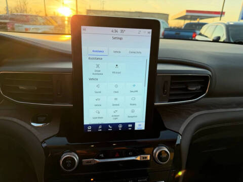 2023 Ford Explorer Platinum