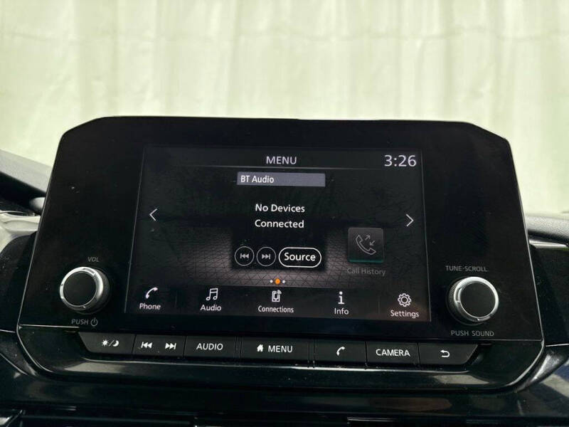 2022 Nissan Pathfinder S