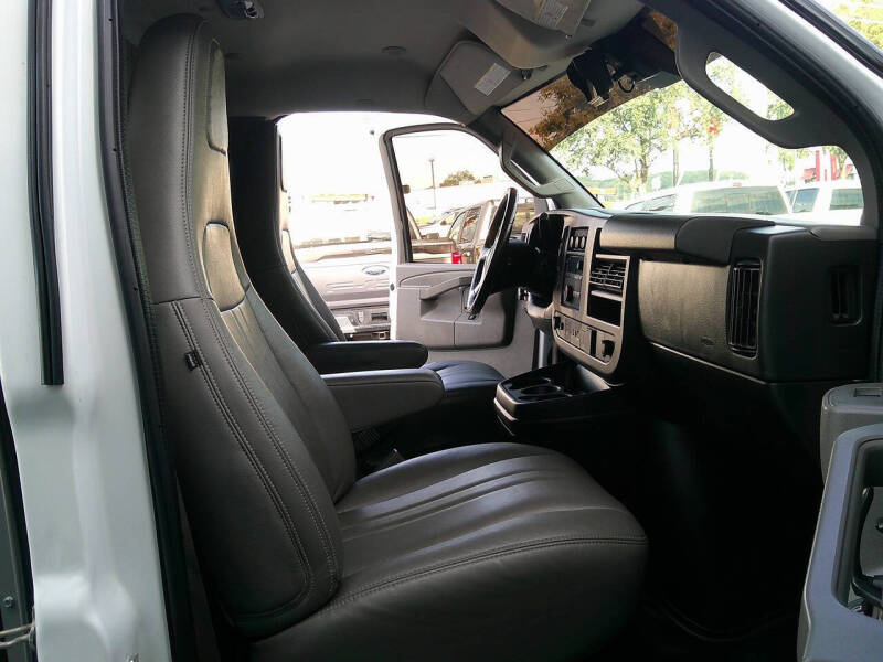 2019 Chevrolet Express 3500