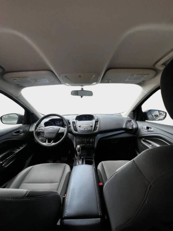 2019 Ford Escape S