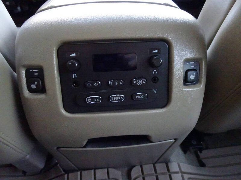 2004 GMC Yukon XL Denali