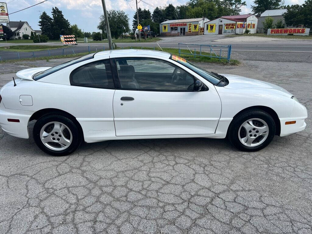 2005 Pontiac Sunfire for sale at Access Auto Wholesale & Leasing in Lowell, IN