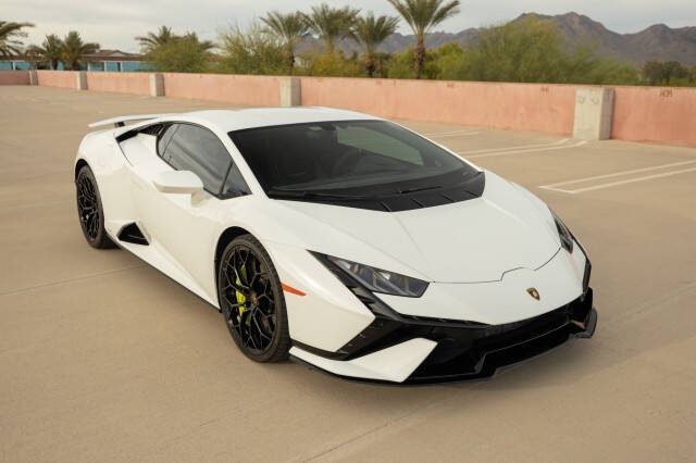 2023 Lamborghini Huracan Tecnica
