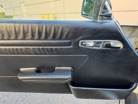 1984 Mercedes-Benz 380-Class 380 SL