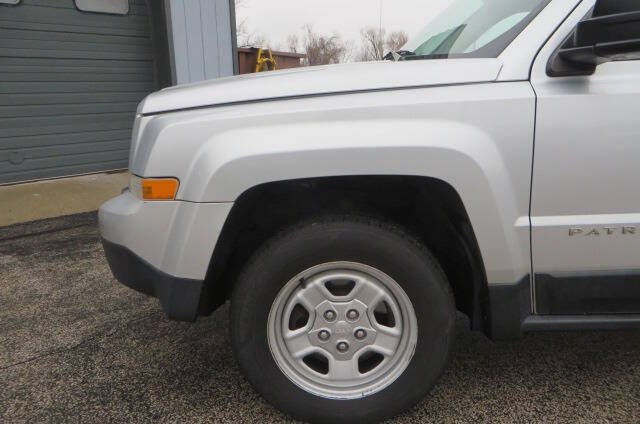 2013 Jeep Patriot Sport photo 32