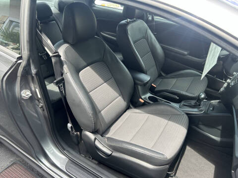 2016 Kia Forte Koup SX