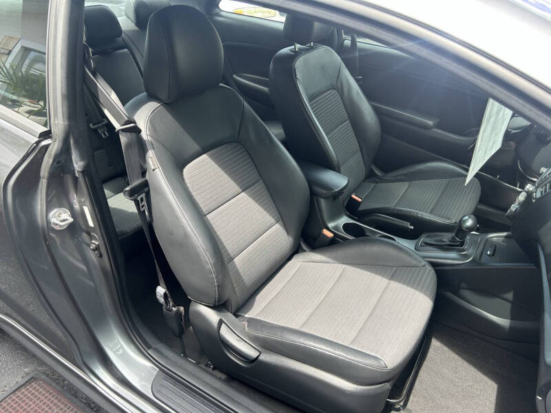 2016 Kia Forte Koup SX