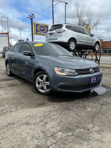 2013 Volkswagen Jetta for sale at AutoBank in Chicago IL