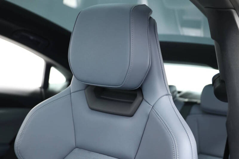 2024 Audi e-tron GT quattro Premium Plus