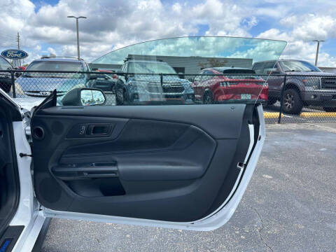 2025 Ford Mustang Dark Horse