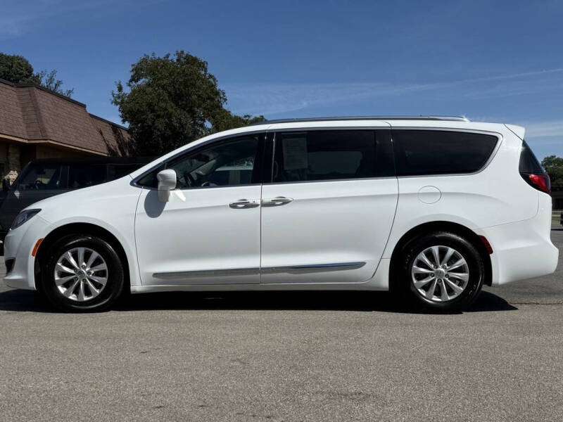 2018 Chrysler Pacifica Touring L