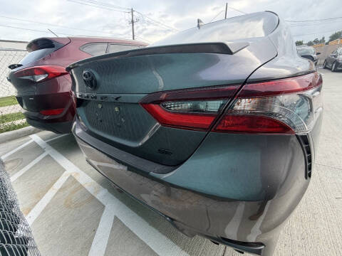 2023 Toyota Camry SE