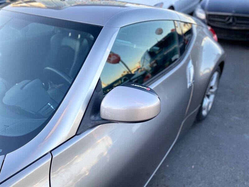 2009 Nissan 370Z Touring