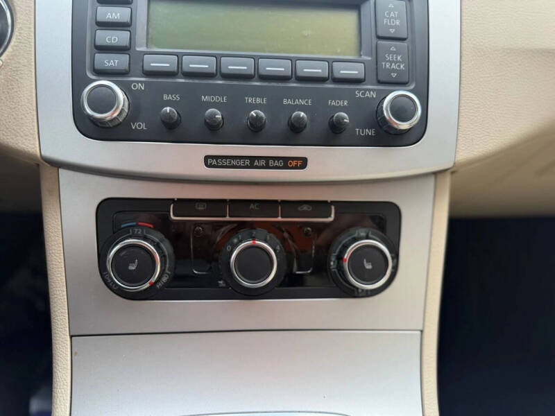 2009 Volkswagen CC Sport