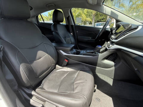 2018 Chevrolet Volt LT