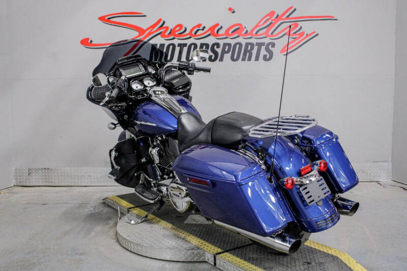 2017 Harley-Davidson Road Glide Special