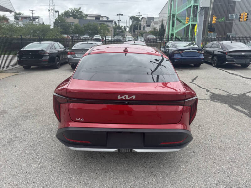 2025 Kia K4 EX