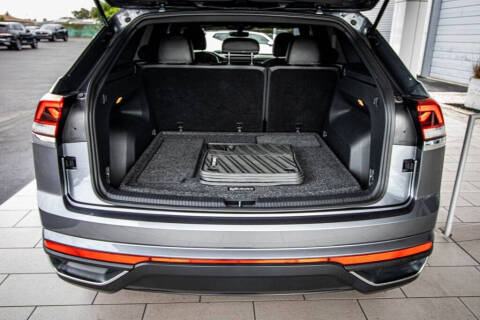 2023 Volkswagen Atlas Cross Sport SE