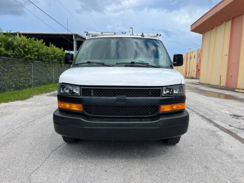 2018 Chevrolet Express 2500