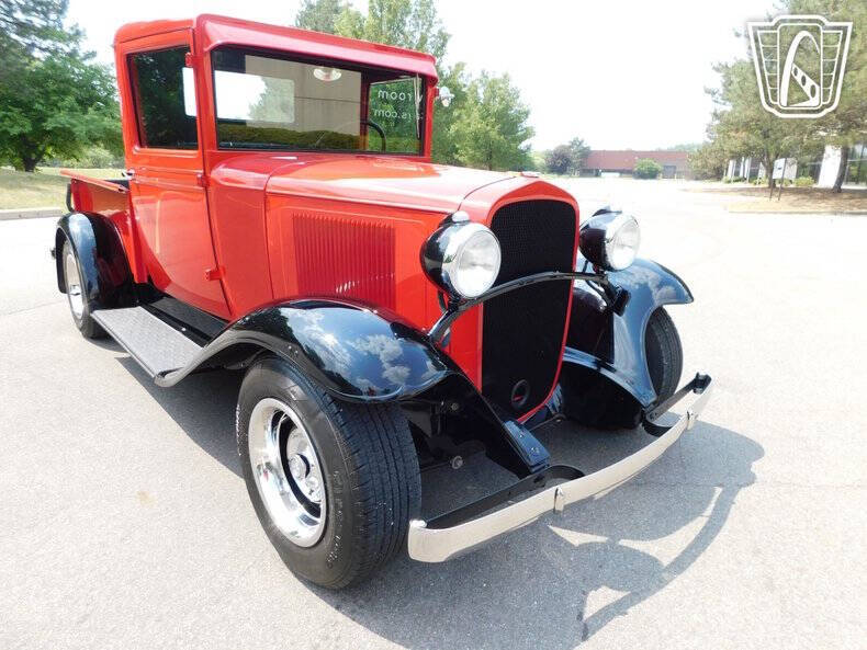 1933 Chevrolet Apache