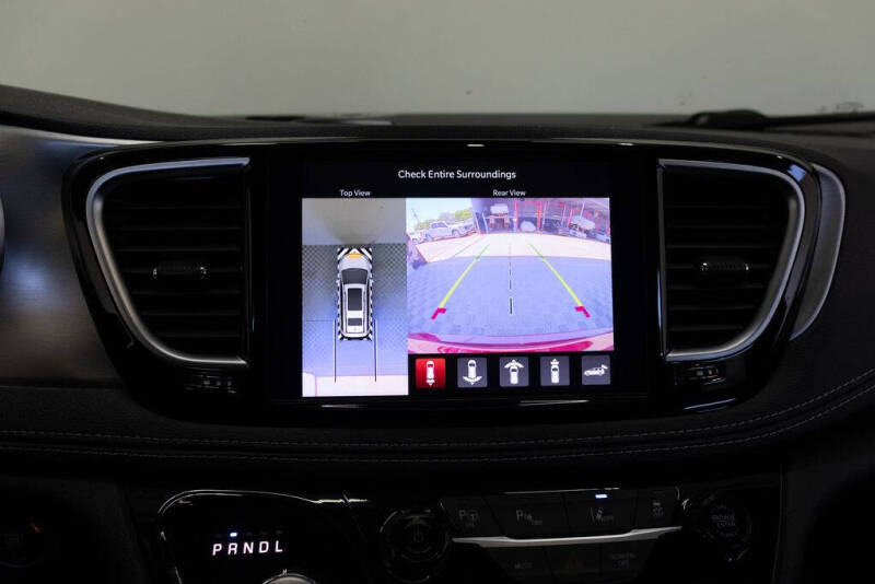 2021 Chrysler Pacifica Hybrid Limited