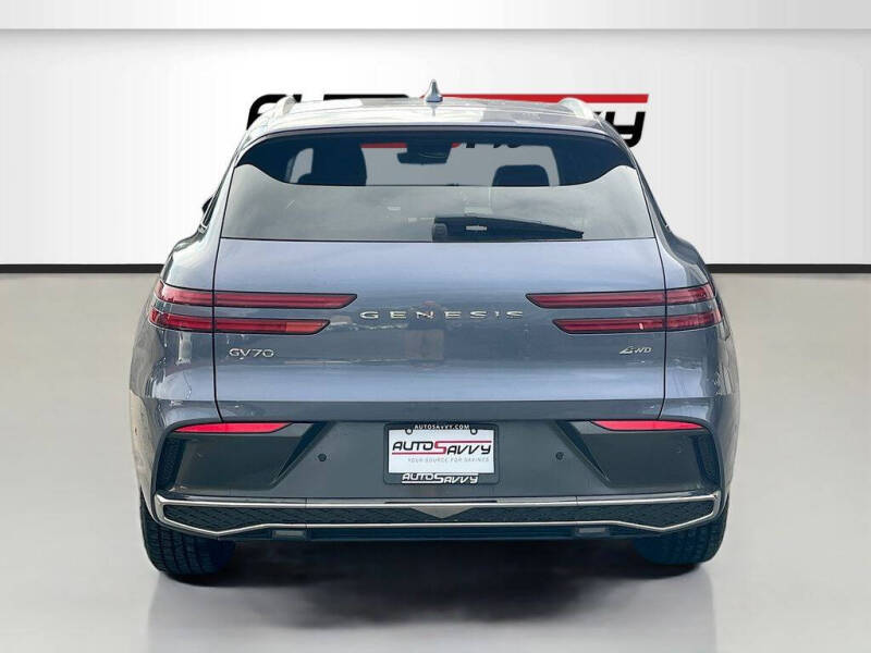 2026 Genesis GV70 2.5T Advanced
