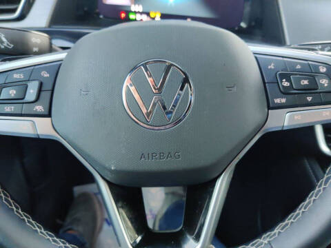 2025 Volkswagen Atlas Cross Sport SE 4Motion