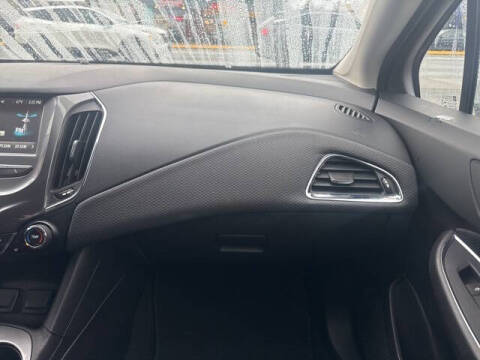 2018 Chevrolet Cruze LT Auto