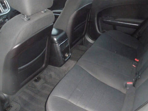 2012 Dodge Charger SE