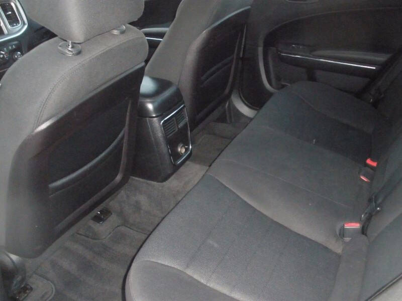 2012 Dodge Charger SE