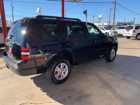 2010 Ford Explorer XLT
